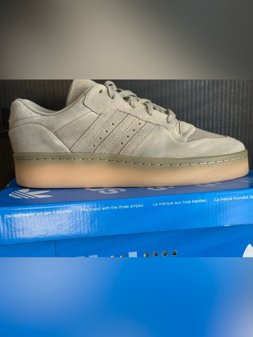 New Adidas Rivalry Lux Low Shoes Putty Beige Coral Men's 8.5 Women's 9.5 JH7972
